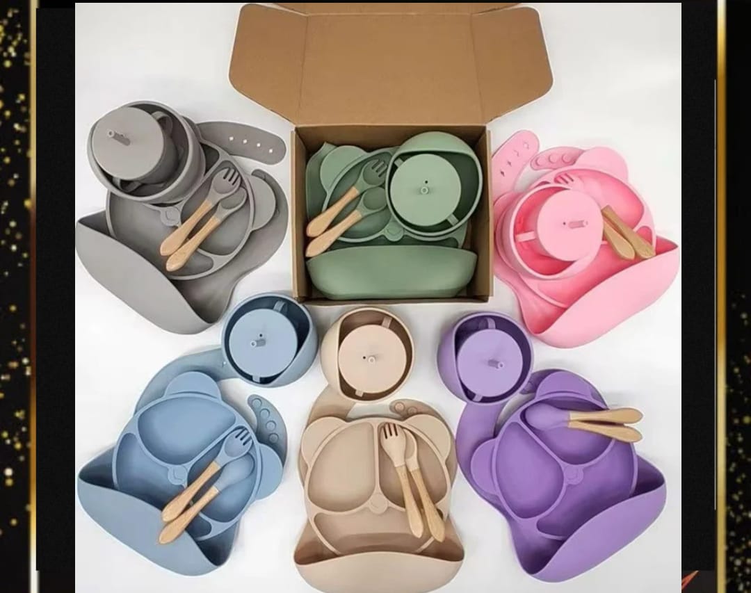 Set de alimentación bebé silicona BLW con babero y cubiertos